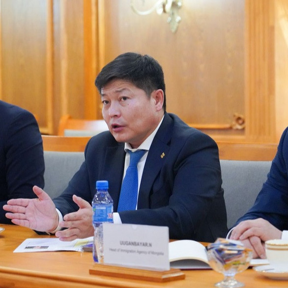БНСУ-аас Монгол Улсад суугаа Элчин Сайд Хууль зүй, дотоод хэргийн сайд Х.Нямбаатартай уулзлаа.